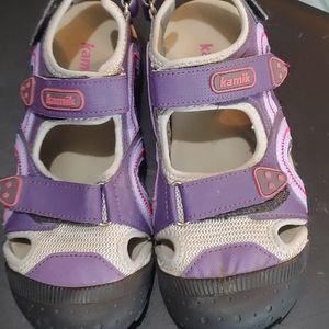 Kamik Girl's size 6 sandals
